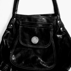 Access black leather purse